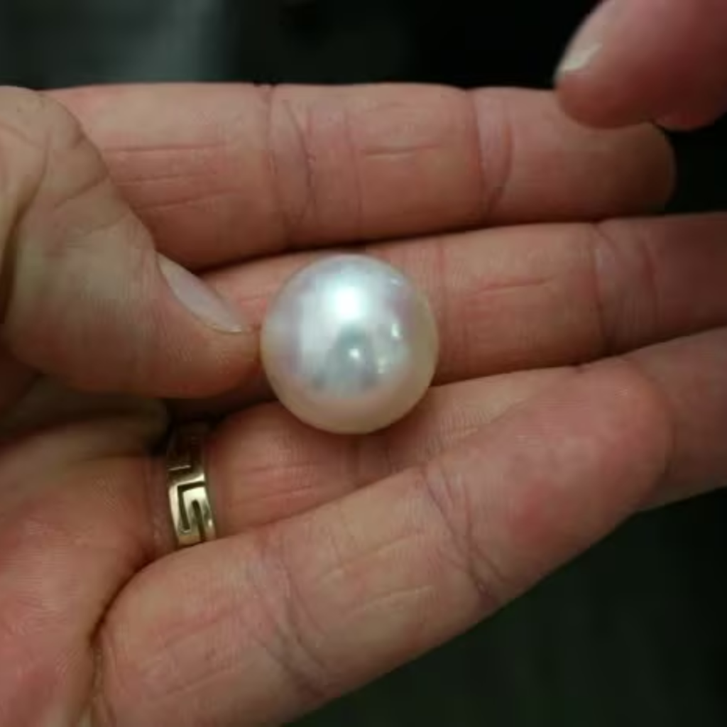 Pearl stone