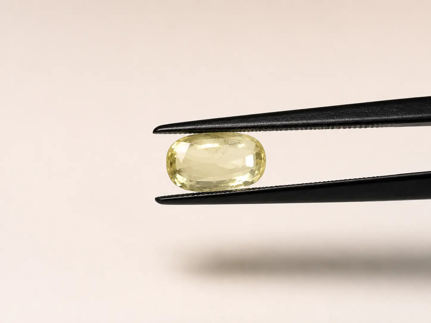 Natural Yellow Sapphire 5.00 Cts - Image 3