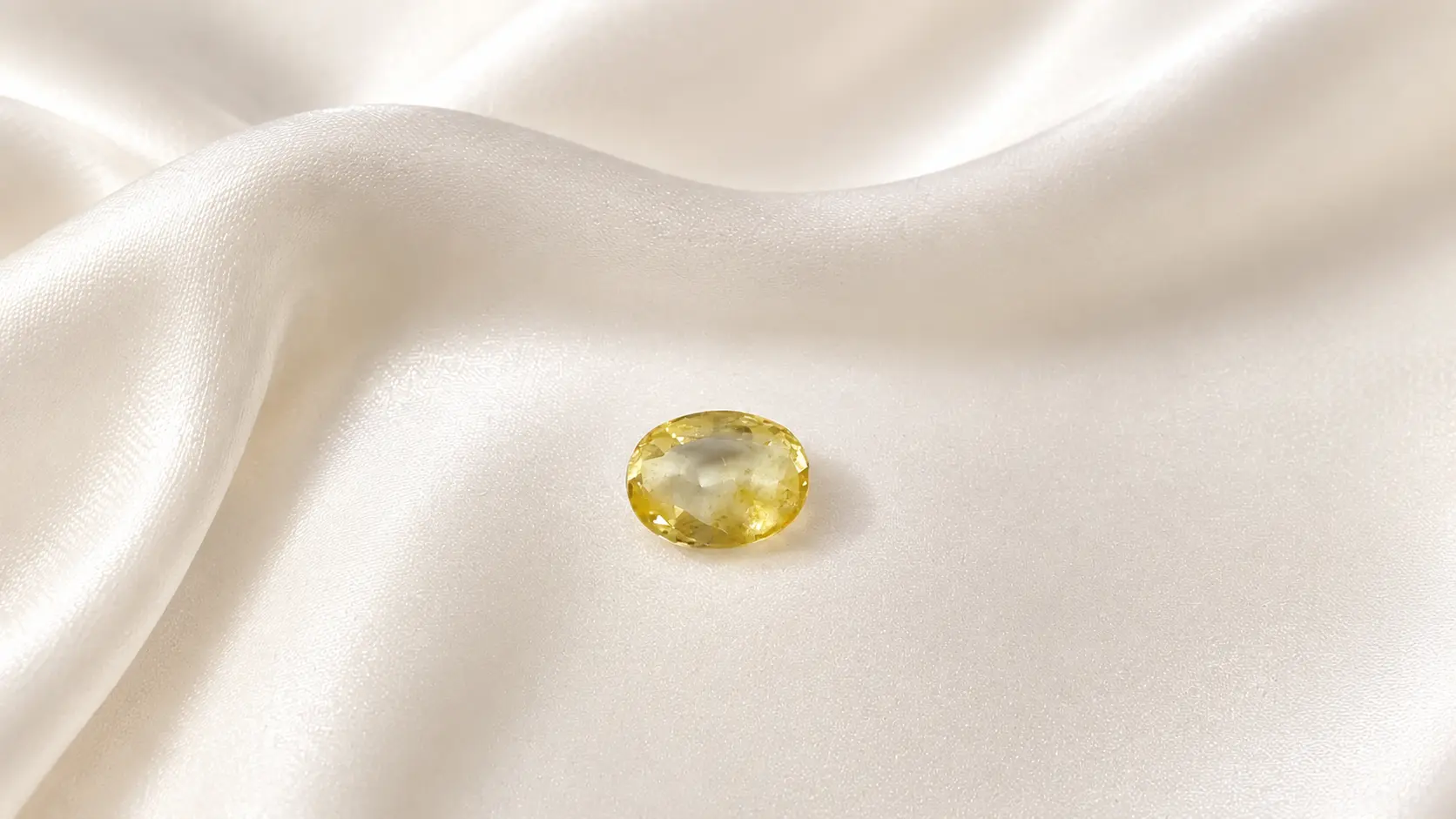 Natural Yellow Sapphire 4.82 Cts - Image 2