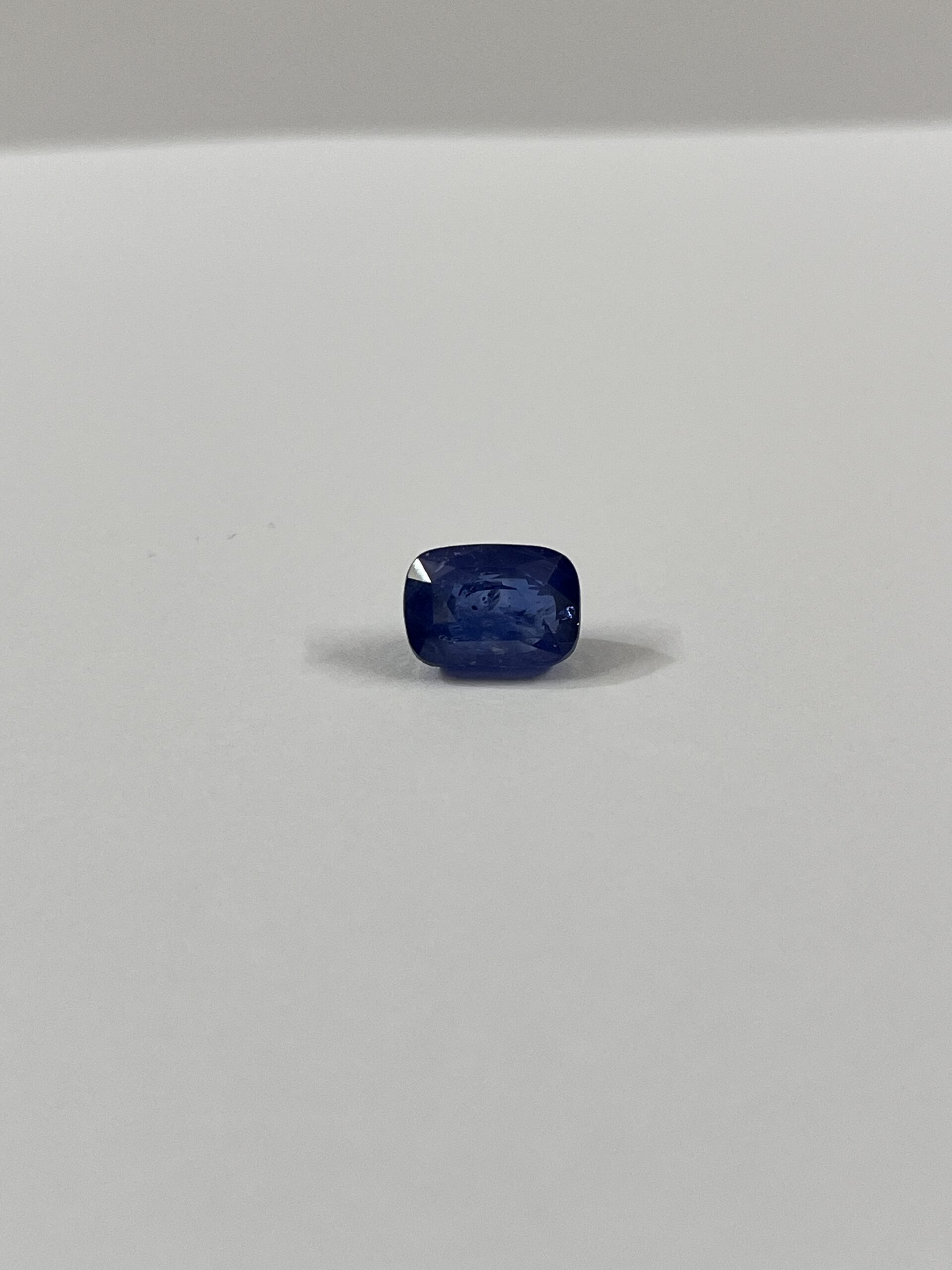 Natural Blue Sapphire 7.03 Ct