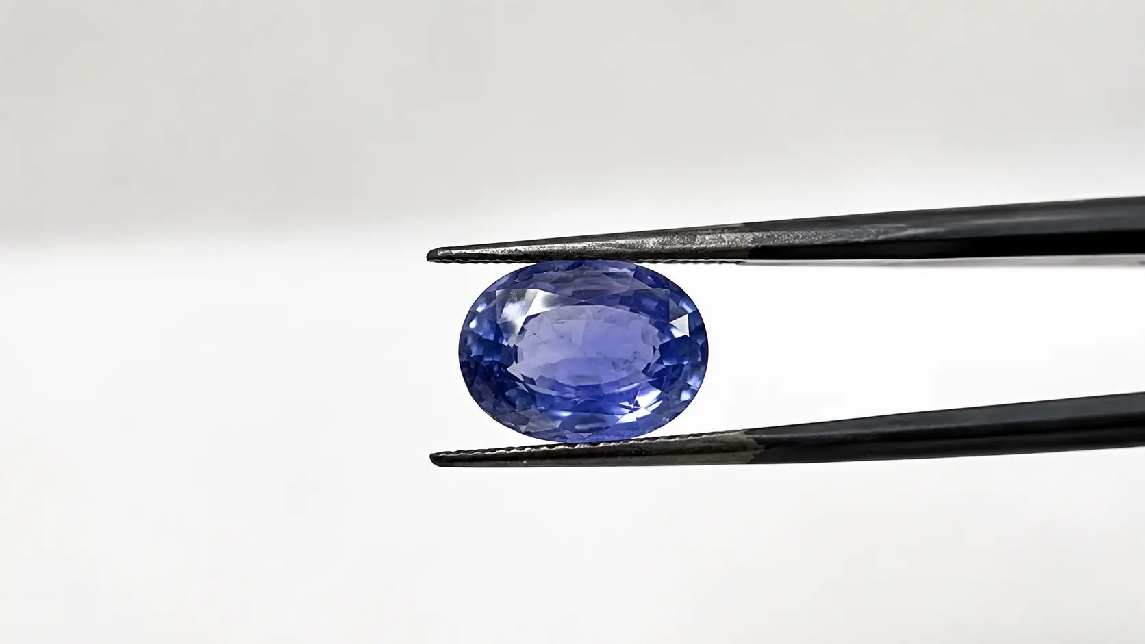 Natural Blue Sapphire 4.71 Cts - Image 2