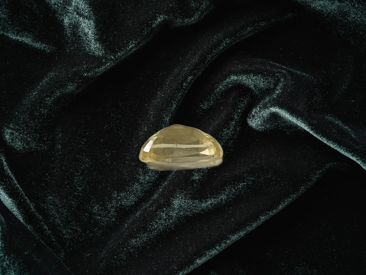 Natural Blue Sapphire (Neelam) – 4.05 Carats | Ceylon Blue Sapphire - Image 3