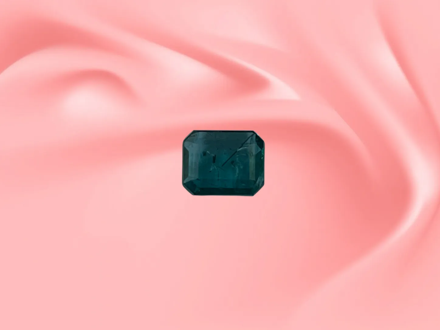 Natural Emerald 3.88 Cts