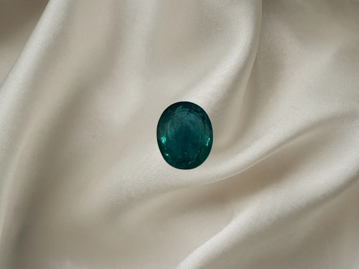 Natural Emerald 2.86 Cts