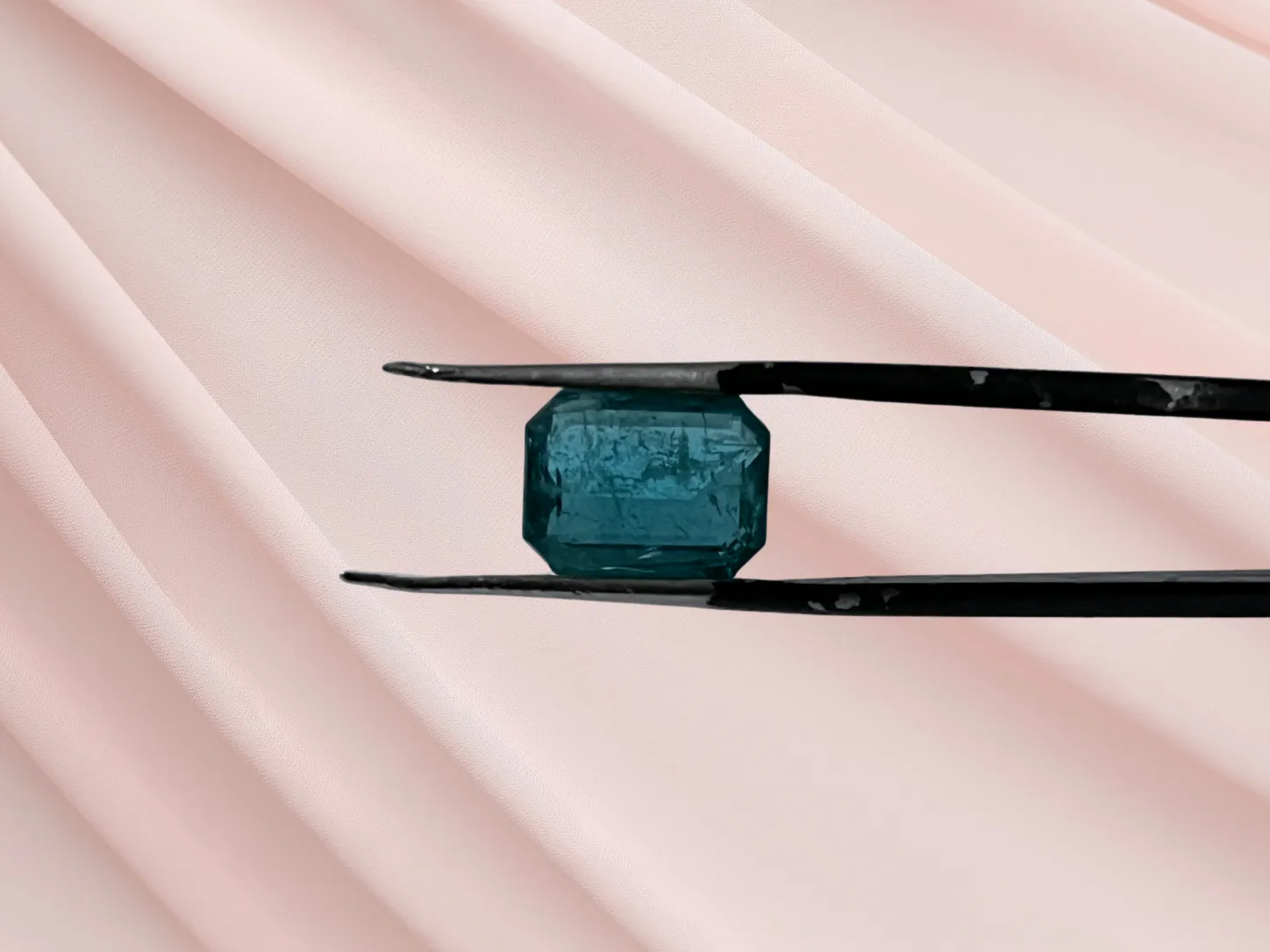 Natural Emerald 4.84 Cts - Image 3