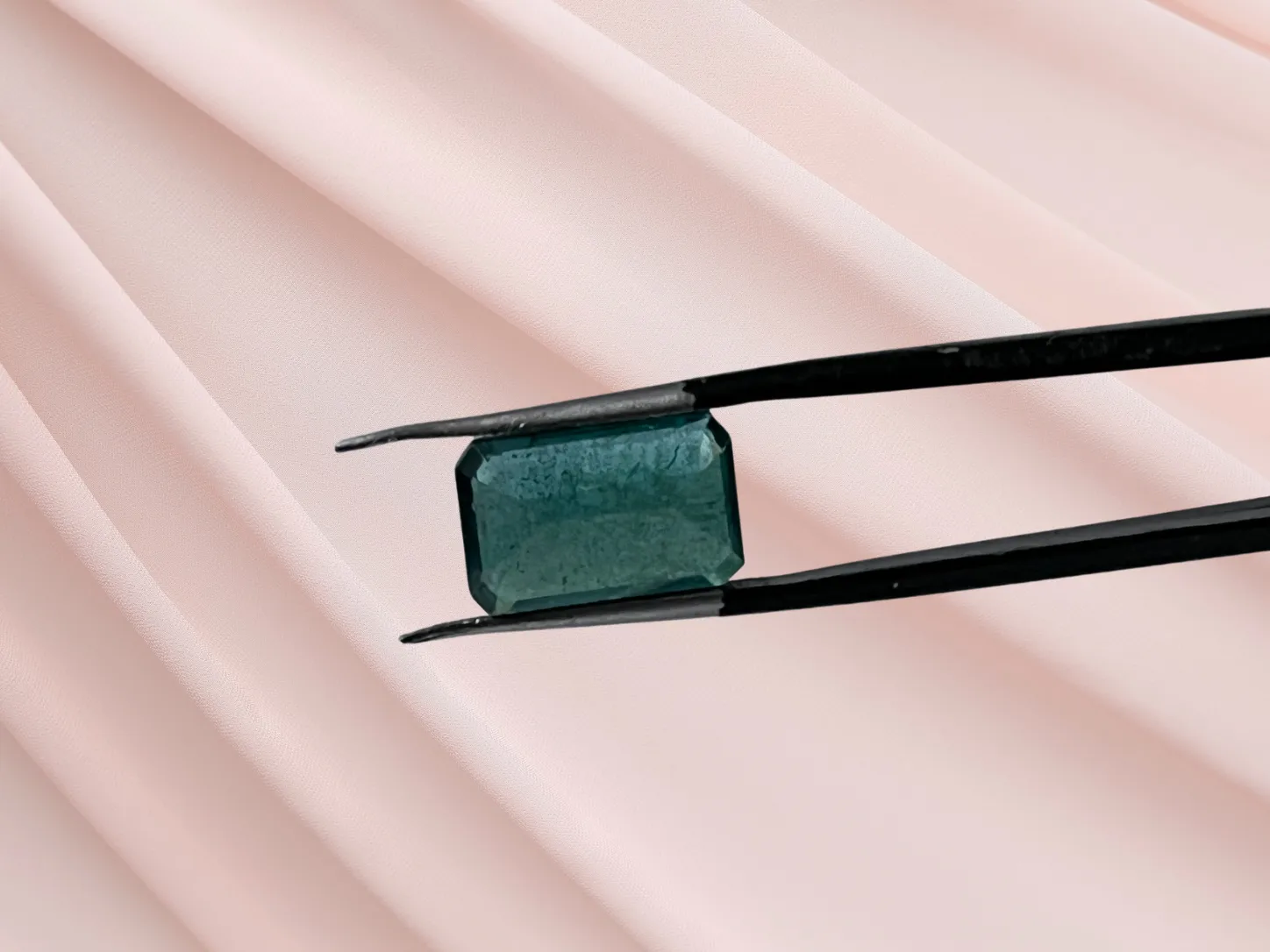 Natural Emerald 3.33 Cts - Image 3