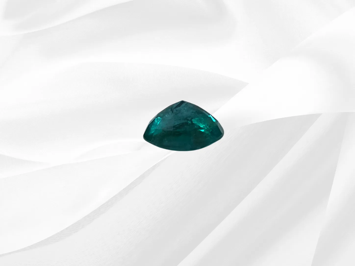Natural Emerald 4.97 Cts - Image 2
