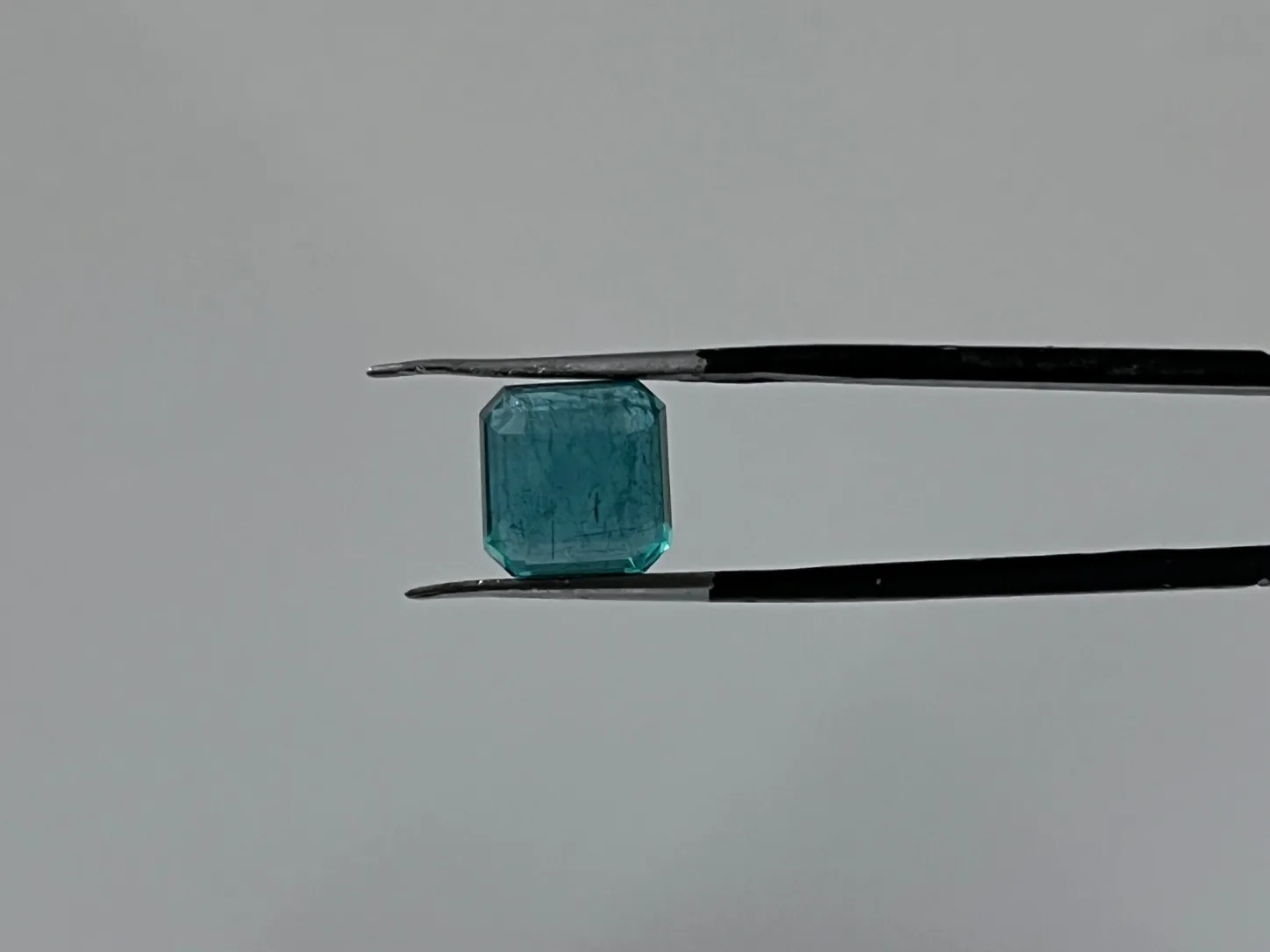 Natural Emerald 3.89 Cts - Image 4