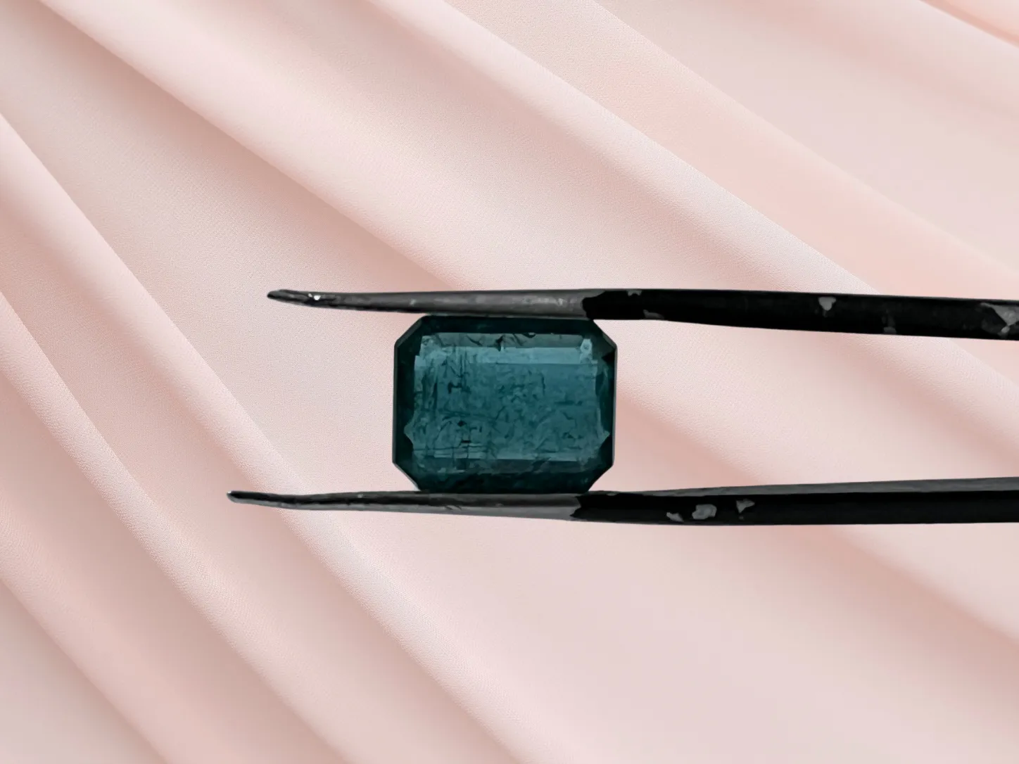 Natural Emerald 6.12 Cts - Image 3