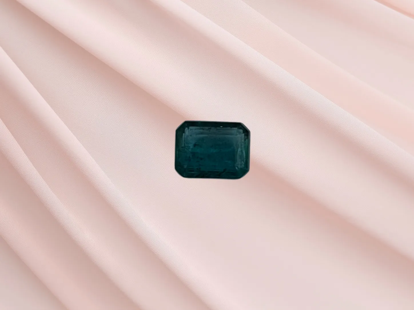 Natural Emerald 6.12 Cts