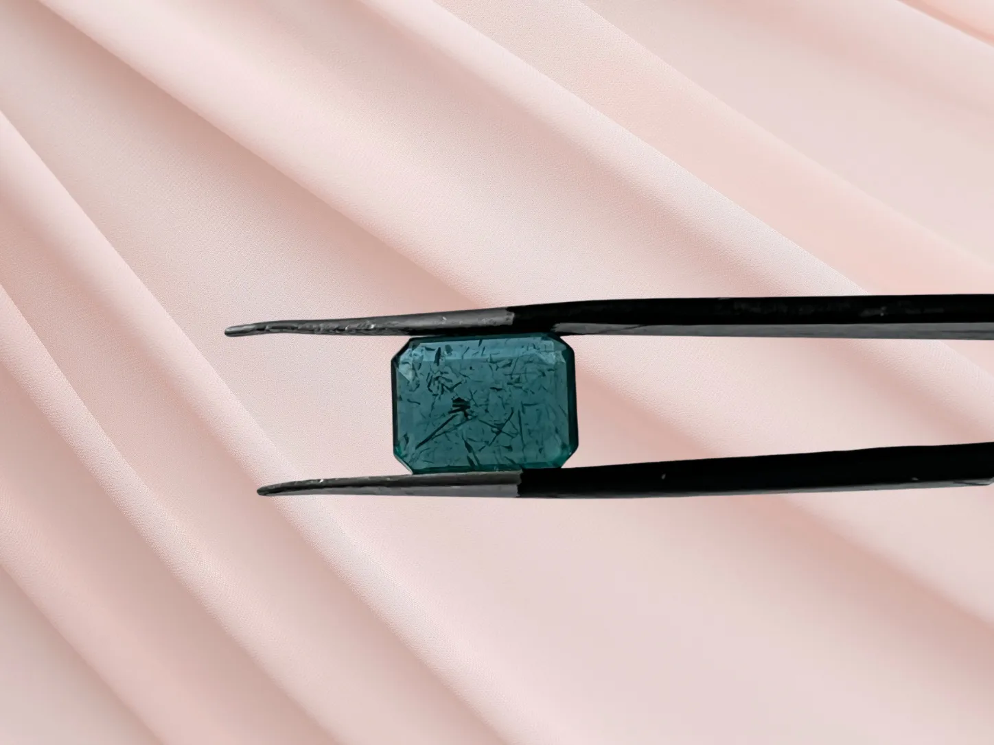 Natural Emerald 5.97 Cts - Image 3